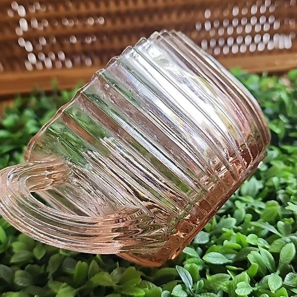 Vintage Queen Ann Depression Glass Creamer - Picture 10 of 11